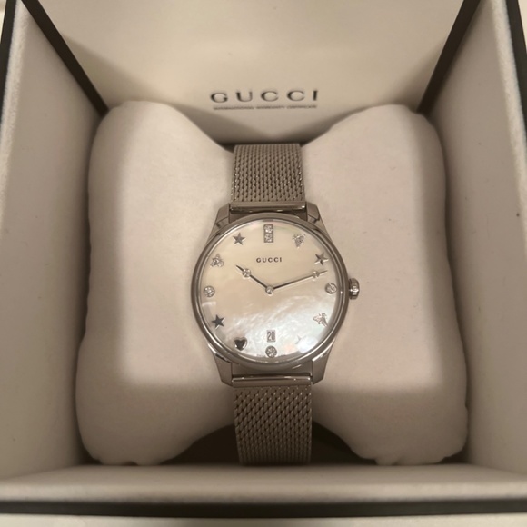 Gucci Timesless Watch-MOP-8 Diamonds-Water resistant (New) - Picture 4 of 9